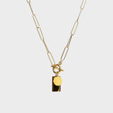 Colar de dourado com fecho retangular