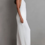 Macacão Resort Branco Plissado com Decote Halter e Pernas Largas
