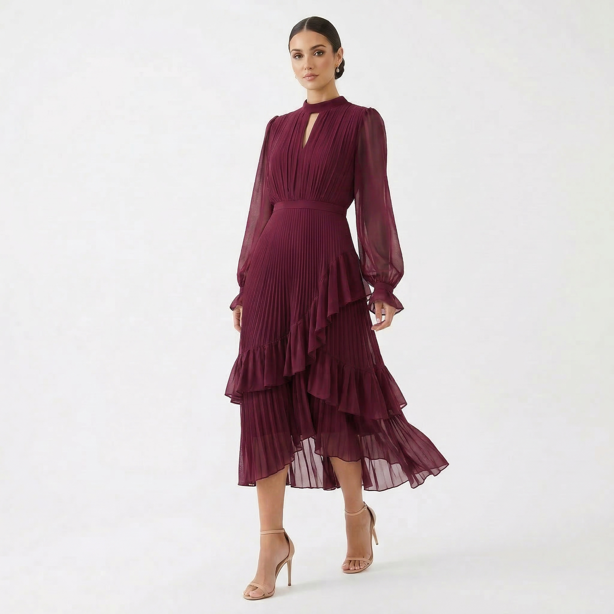 Mariana | Vestido Plissado com Mangas Românticas e Frufrus Assimétricos