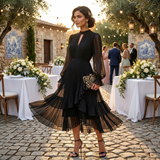 Mariana | Vestido Plissado com Mangas Românticas e Frufrus Assimétricos
