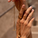 Colar de dourado com fecho retangular