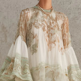 Vestido Mini Verde com Riscas e Mangas Bufantes em Chiffon