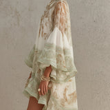 Vestido Mini Verde com Riscas e Mangas Bufantes em Chiffon