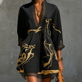 Donatella | Mini vestido preto com estampado mármore dourado e renda de crochê