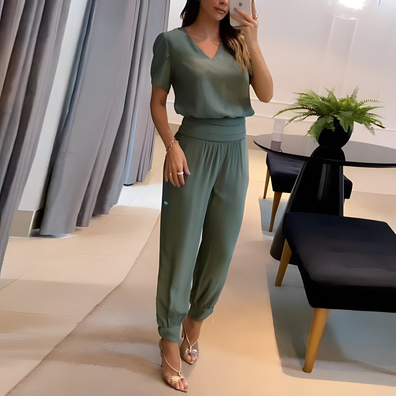 Daphne | CONJUNTO ELEGANTE E MODERNO