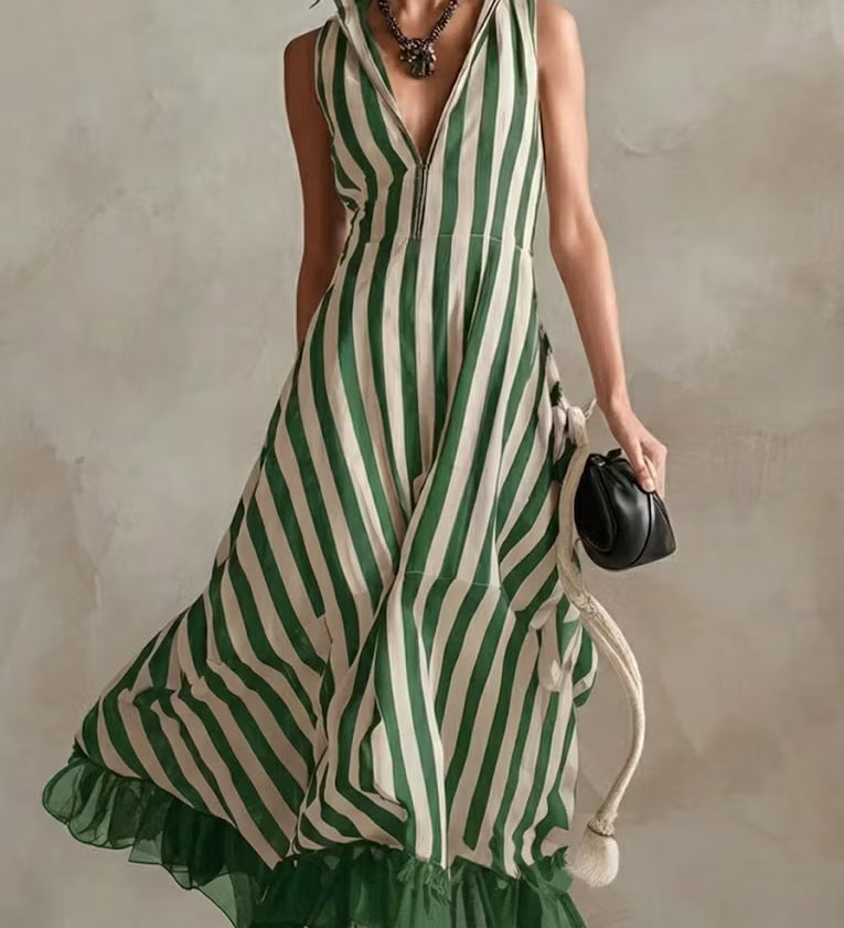 Vestido moderno sem mangas em chiffon listrado com patchwork, confeccionado em linho e algodão.