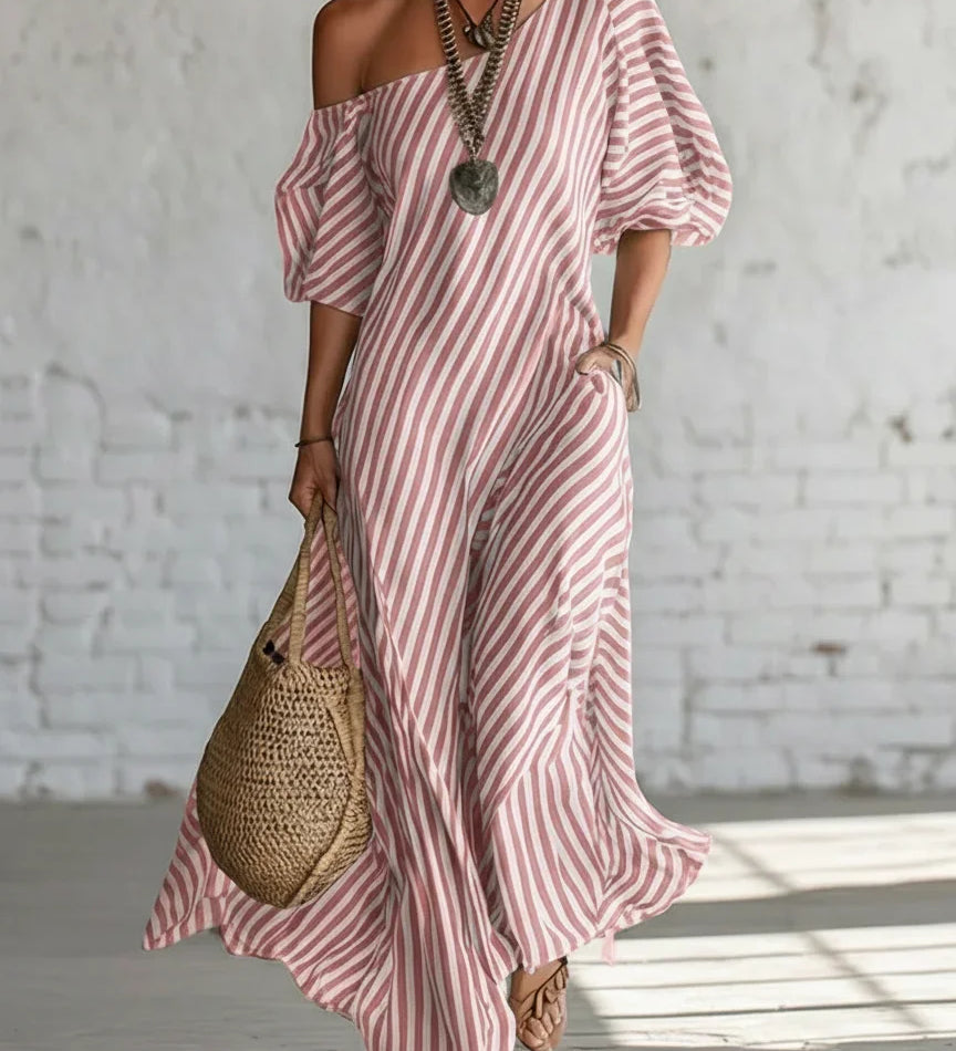 Vestido longo listrado elegante e clássico com ombros à mostra