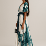Vanessa - Vestido Longo com Design de Aquarela