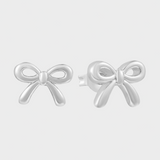 Brincos com laço